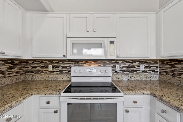 1948 E CARLA VISTA Drive, Chandler, AZ 85225