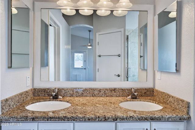 1948 E CARLA VISTA Drive, Chandler, AZ 85225