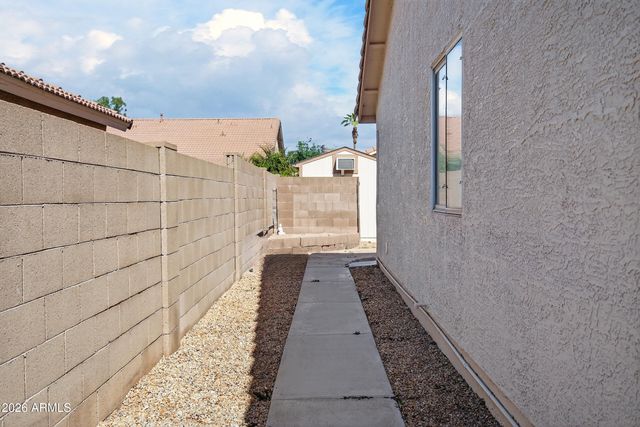 1948 E CARLA VISTA Drive, Chandler, AZ 85225