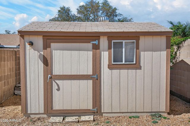 1948 E CARLA VISTA Drive, Chandler, AZ 85225