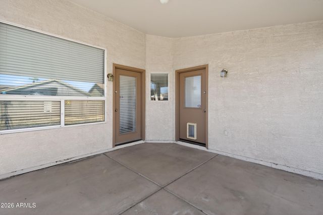 1948 E CARLA VISTA Drive, Chandler, AZ 85225