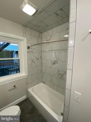 63 KING ST #4, Pottstown, PA 19464