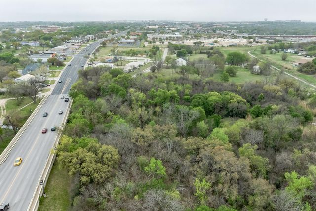 610 W Nash ST, Round Rock, TX 78664