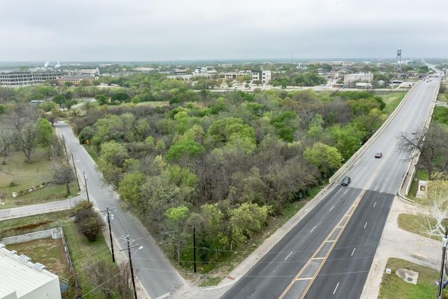 610 W Nash ST, Round Rock, TX 78664