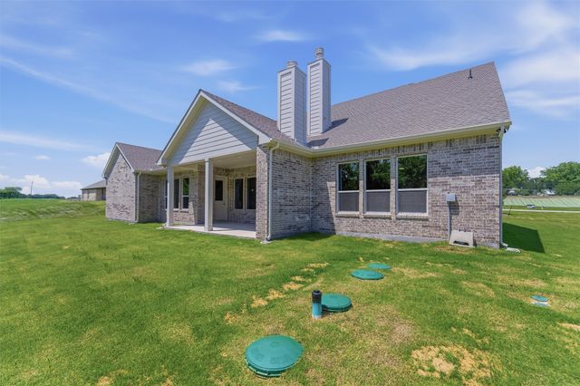 907 Perrin Lane, Van Alstyne, TX 75495