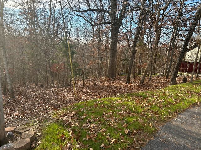 Bytham Circle, Bella Vista, AR 72714