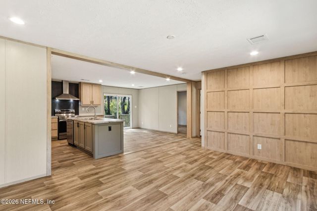 86079 BIG LEAF Lane, Yulee, FL 32097