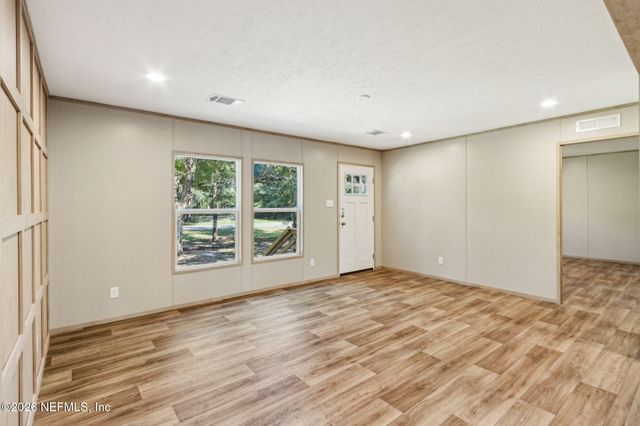 86079 BIG LEAF Lane, Yulee, FL 32097