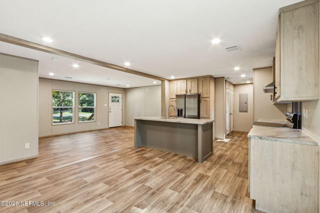 86079 BIG LEAF Lane, Yulee, FL 32097