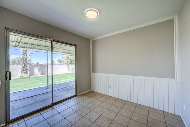 2414 Muirfield Avenue, Henderson, NV 89074