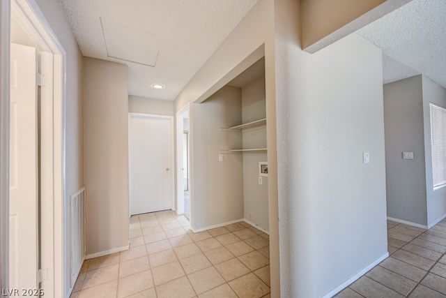 2414 Muirfield Avenue, Henderson, NV 89074