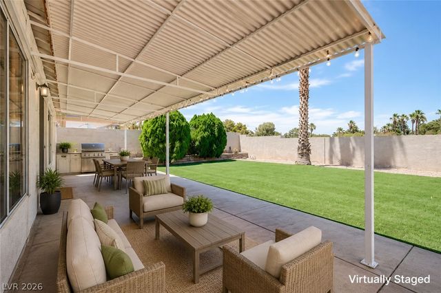 2414 Muirfield Avenue, Henderson, NV 89074