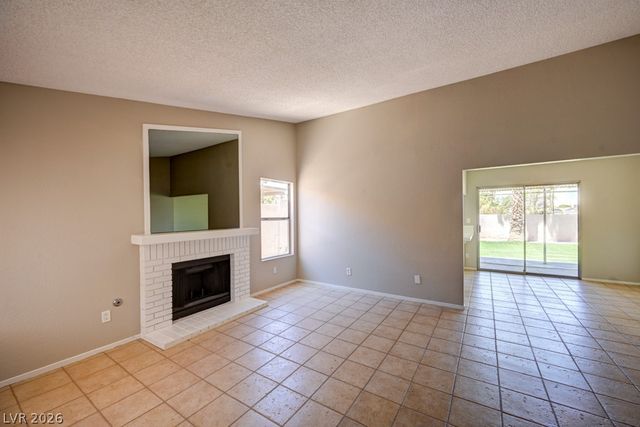 2414 Muirfield Avenue, Henderson, NV 89074