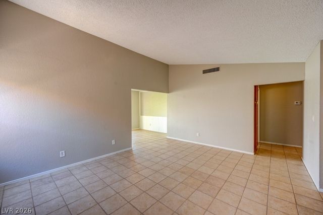 2414 Muirfield Avenue, Henderson, NV 89074