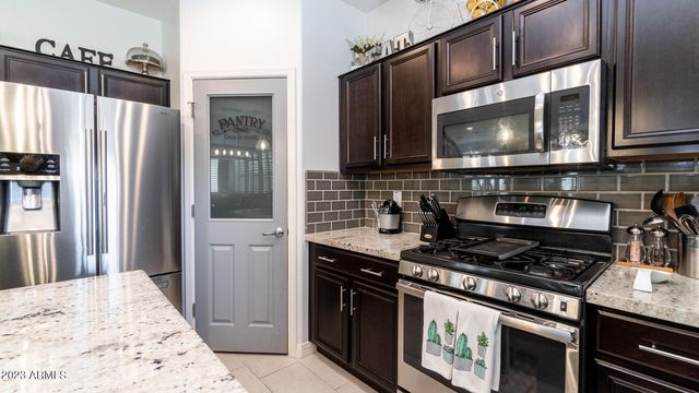 13159 W LARIAT Lane, Peoria, AZ 85383