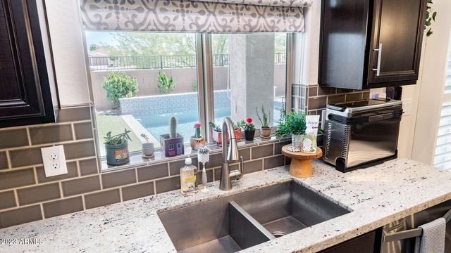 13159 W LARIAT Lane, Peoria, AZ 85383