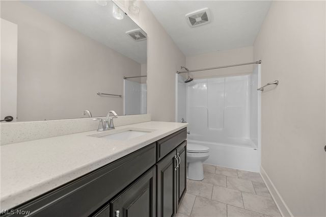 36603 Amalfi Road, North Ridgeville, OH 44039