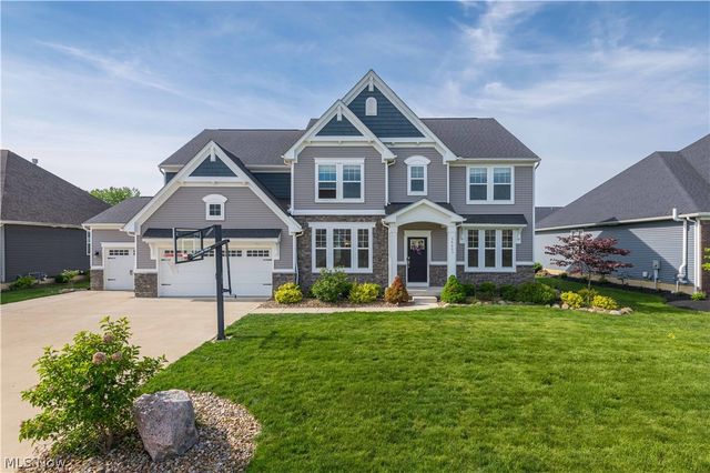 36603 Amalfi Road, North Ridgeville, OH 44039