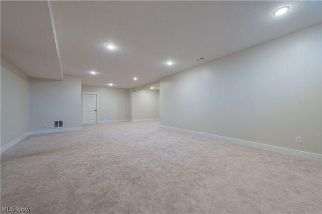 36603 Amalfi Road, North Ridgeville, OH 44039