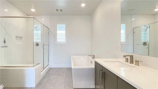 202 Zawn, Irvine, CA 92618