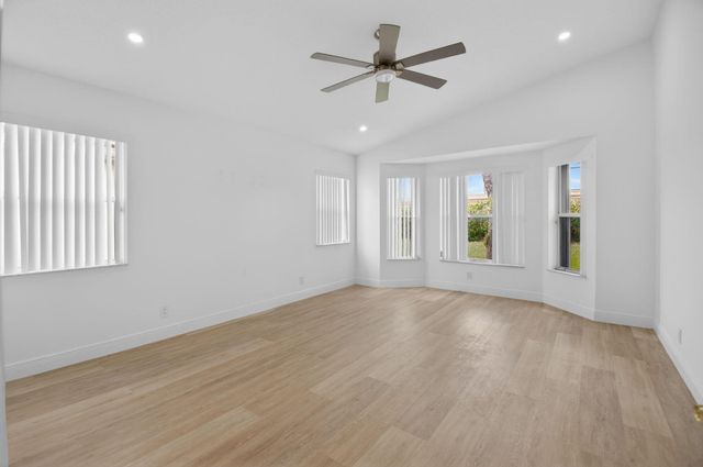 11728 Dove Hollow Avenue, Boynton Beach, FL 33437