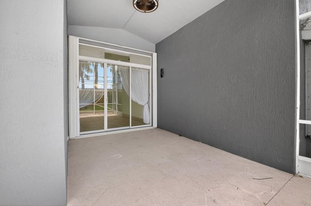 11728 Dove Hollow Avenue, Boynton Beach, FL 33437