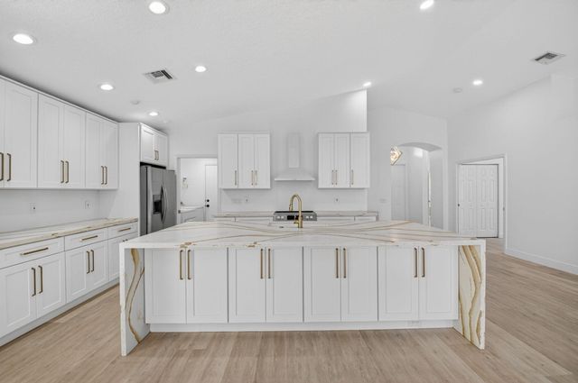 11728 Dove Hollow Avenue, Boynton Beach, FL 33437