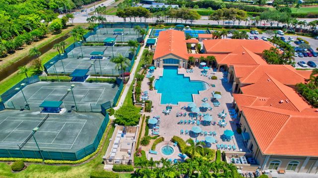11728 Dove Hollow Avenue, Boynton Beach, FL 33437