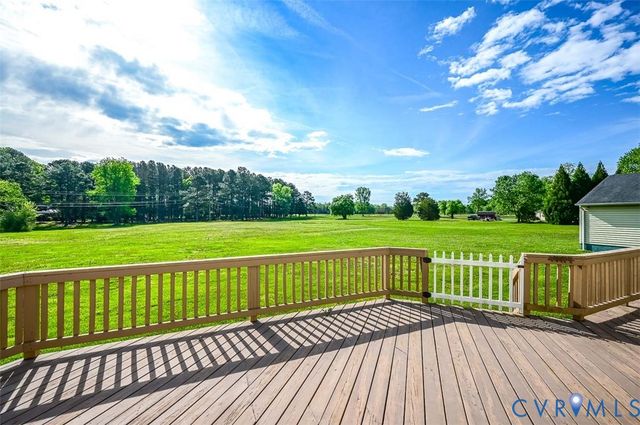 7641 Elko Rd, Sandston, VA 23150