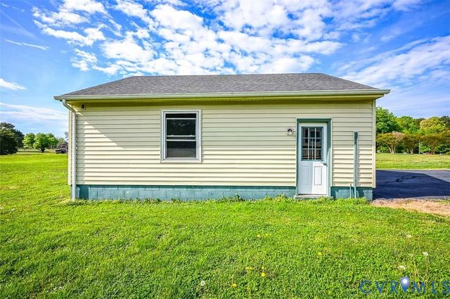 7641 Elko Rd, Sandston, VA 23150