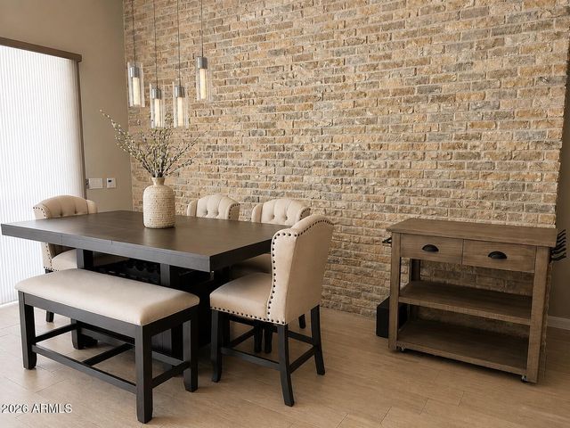 817 W ARDMORE Road, Phoenix, AZ 85041