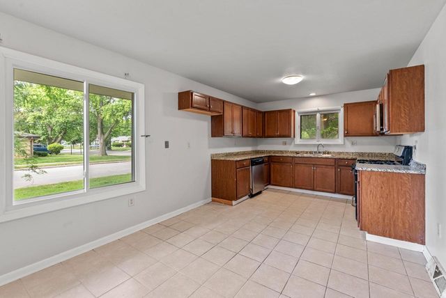 5404 N BETHMAUR LANE, Milwaukee, WI 53209