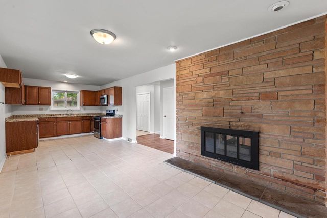 5404 N BETHMAUR LANE, Milwaukee, WI 53209