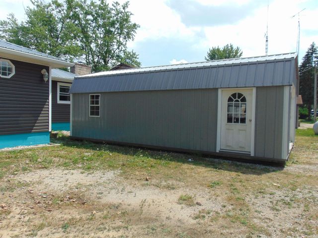 8983 N Shepards Park Avenue, Monticello, IN 47960