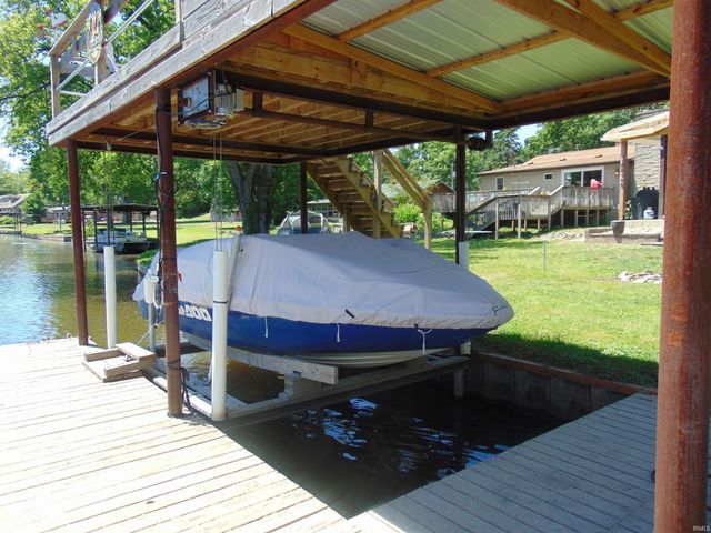8983 N Shepards Park Avenue, Monticello, IN 47960