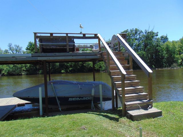 8983 N Shepards Park Avenue, Monticello, IN 47960