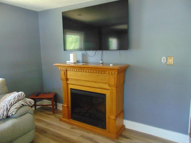 8983 N Shepards Park Avenue, Monticello, IN 47960