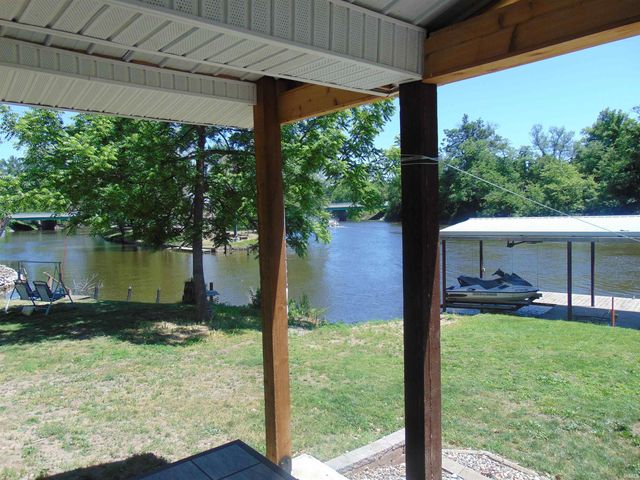 8983 N Shepards Park Avenue, Monticello, IN 47960