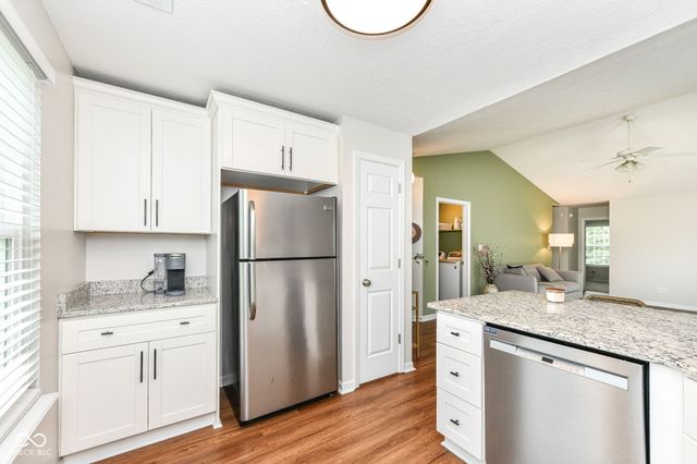 7200 Woodgate Drive, Fishers, IN 46038