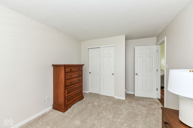 7200 Woodgate Drive, Fishers, IN 46038