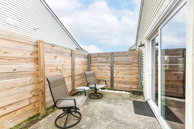 7200 Woodgate Drive, Fishers, IN 46038