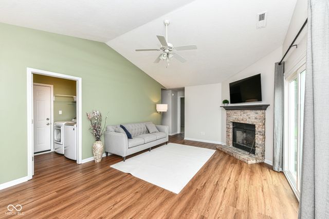 7200 Woodgate Drive, Fishers, IN 46038