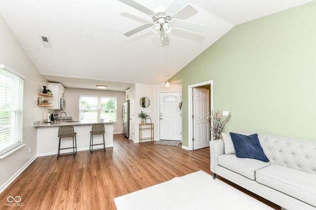 7200 Woodgate Drive, Fishers, IN 46038