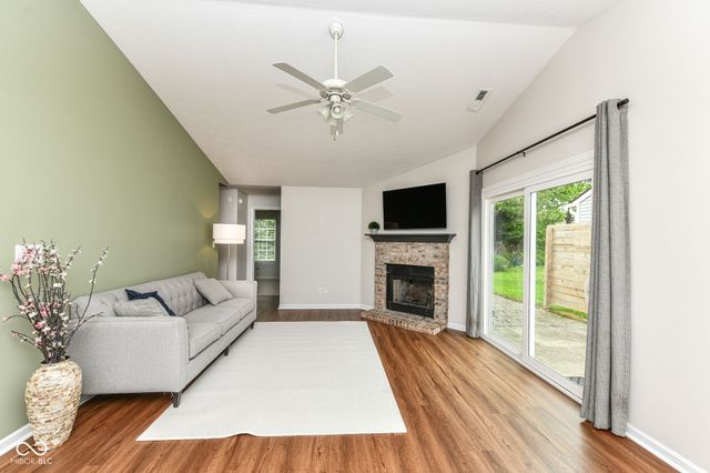 7200 Woodgate Drive, Fishers, IN 46038