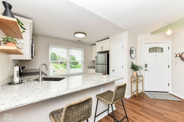 7200 Woodgate Drive, Fishers, IN 46038