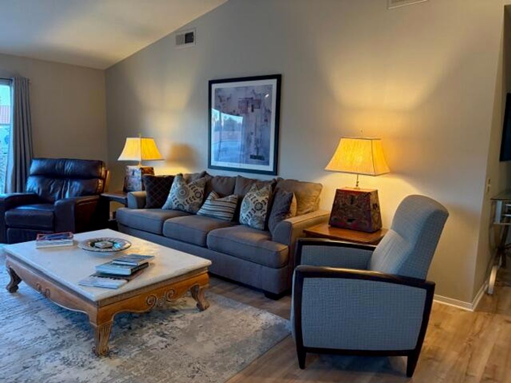 726 N Vista Lago N, Palm Desert, CA 92211