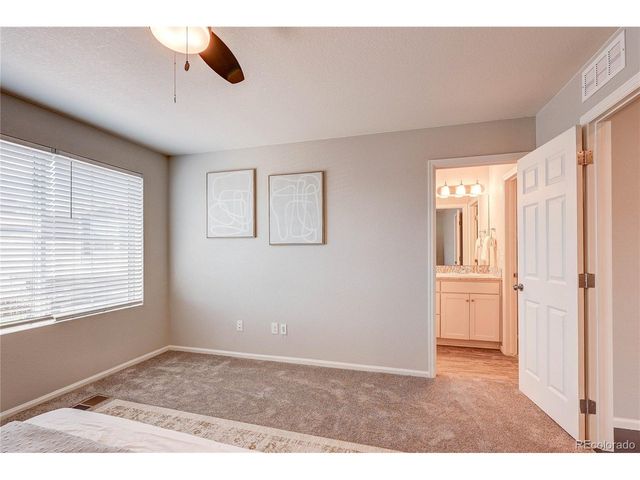 237 S Old Hammer, Aurora, CO 80018