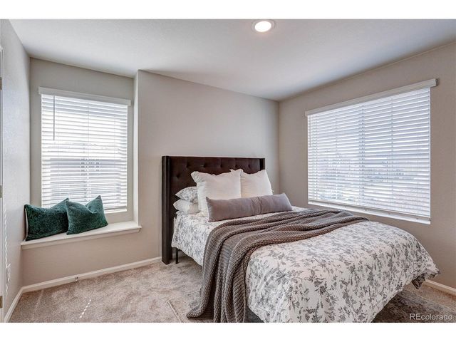 237 S Old Hammer, Aurora, CO 80018