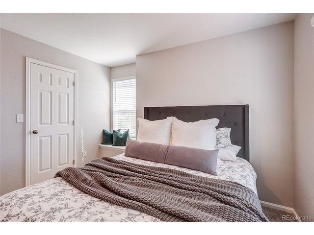 237 S Old Hammer, Aurora, CO 80018
