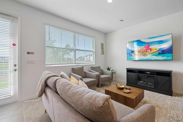 634 LONGBOAT DRIVE, Davenport, FL 33896